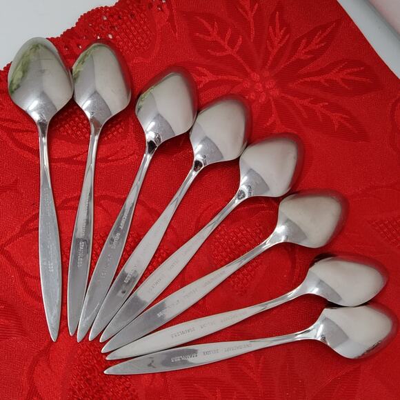 8X Tsp Oneida Oneidacraft Deluxe Stainless Wintersong Teaspoons - Picture 8 of 12